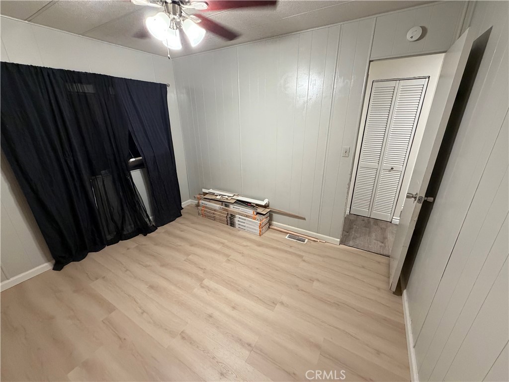 1155 South Riverside Avenue South, Unit 10 Rialto, CA 92376 - Photo 20 of 36