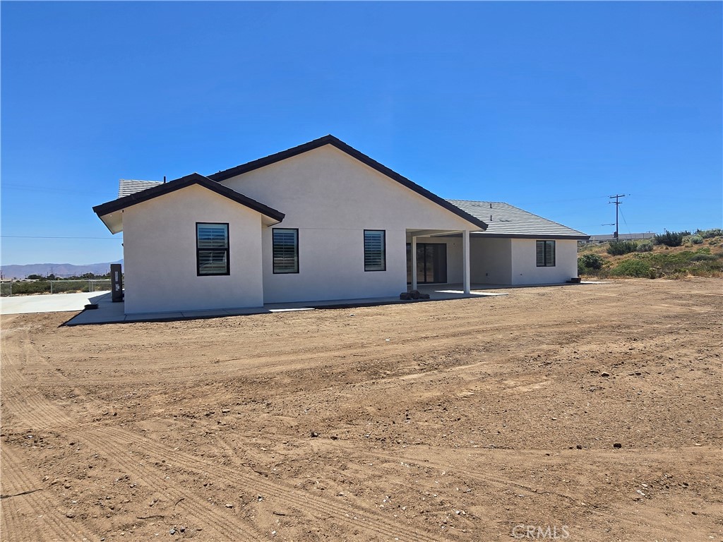 6224 Outpost Road Oak Hills, CA 92344 - Photo 6 of 58