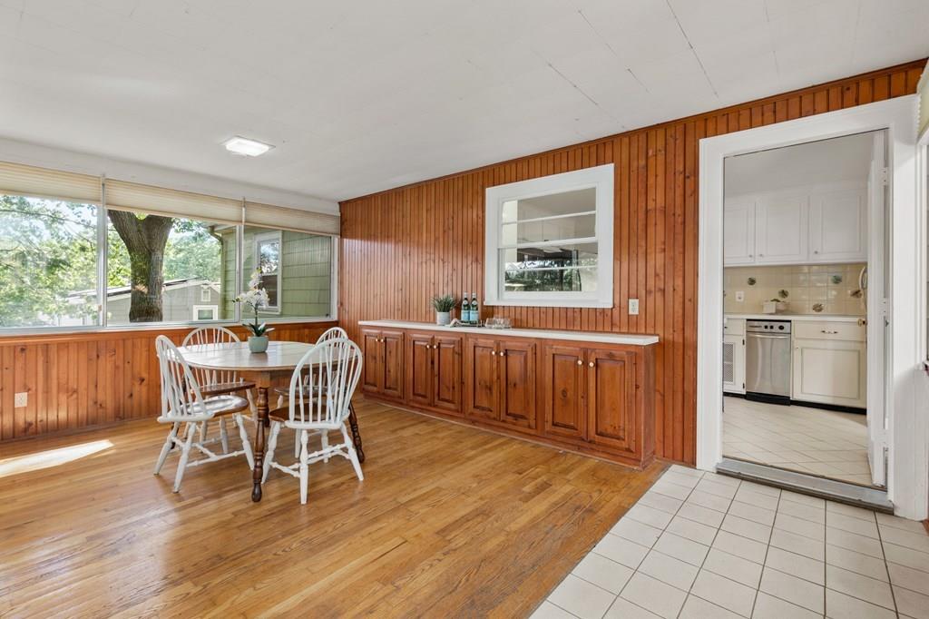 55 Stone Road Arlington, MA 02474 - Photo 8 of 29 Gallery Image 8