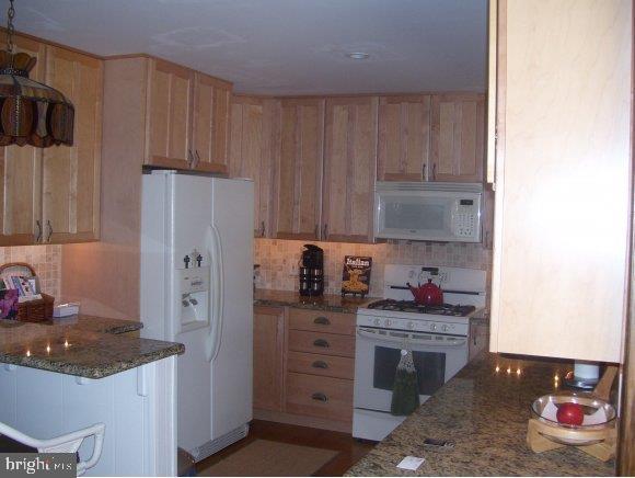 101 East Mullica Road Tuckerton, NJ 08087 - Photo 4 of 17