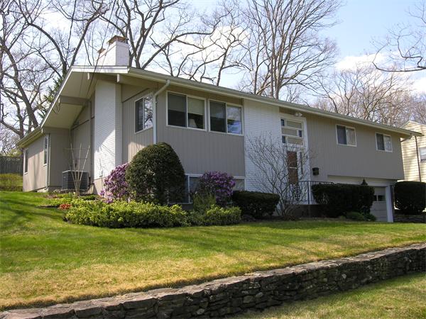 18 Hollow Ridge Road Needham, MA 02494 - Photo 2 of 22 Gallery Image 2