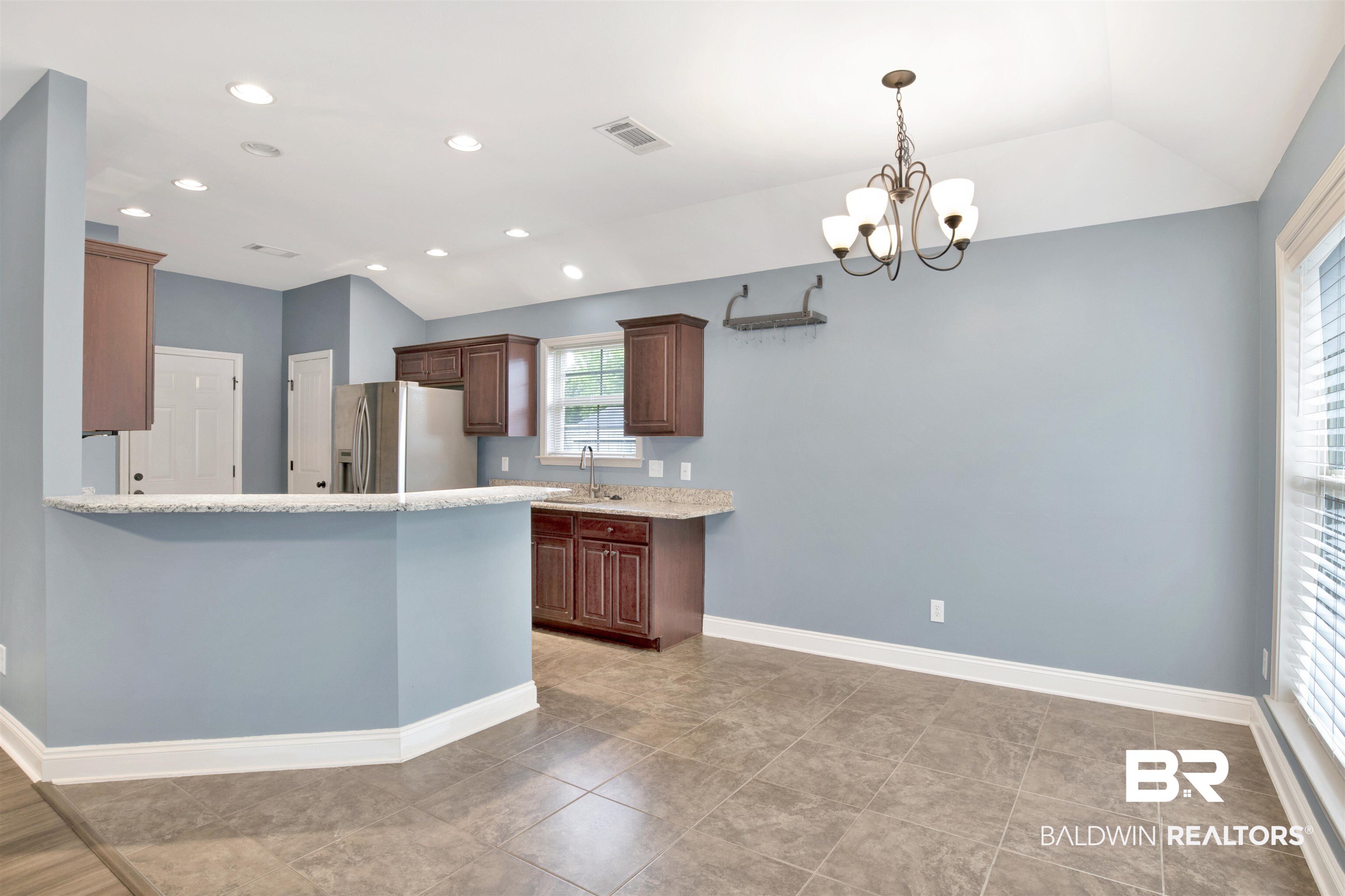 970 Tudor Lane Mobile, AL 36695 - Photo 7 of 25