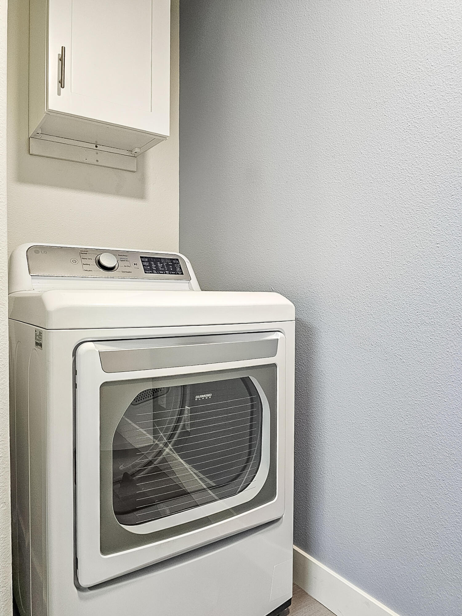 61786 Desert Air Road Joshua Tree, CA 92252 - Photo 21 of 54 a close up view of washer and dryer
