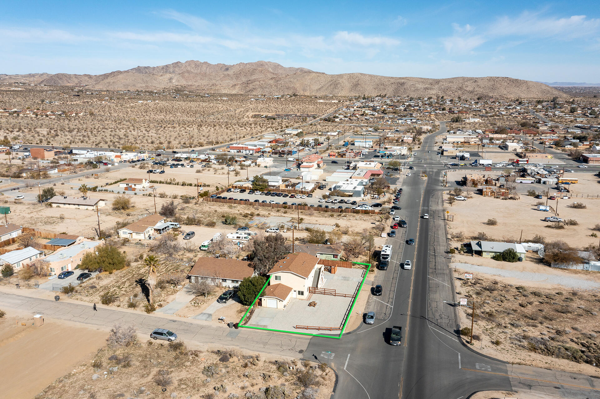 61786 Desert Air Road Joshua Tree, CA 92252 - Photo 5 of 54 a view of city and mountain