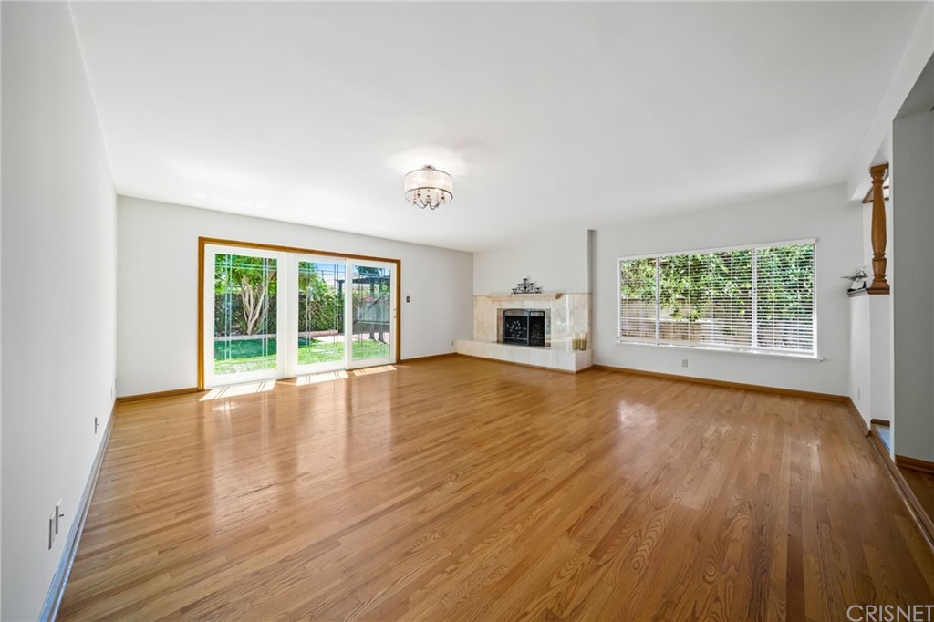 6660 Balcom Avenue Reseda, CA 91335 - Photo 13 of 27