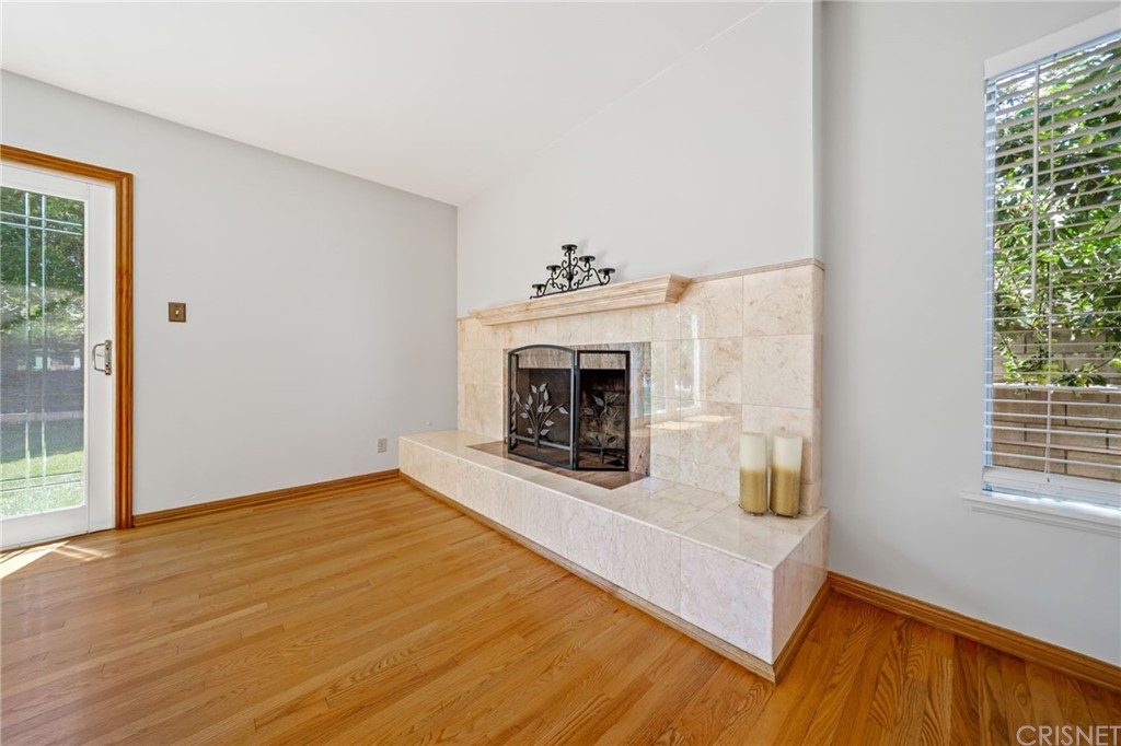 6660 Balcom Avenue Reseda, CA 91335 - Photo 15 of 27