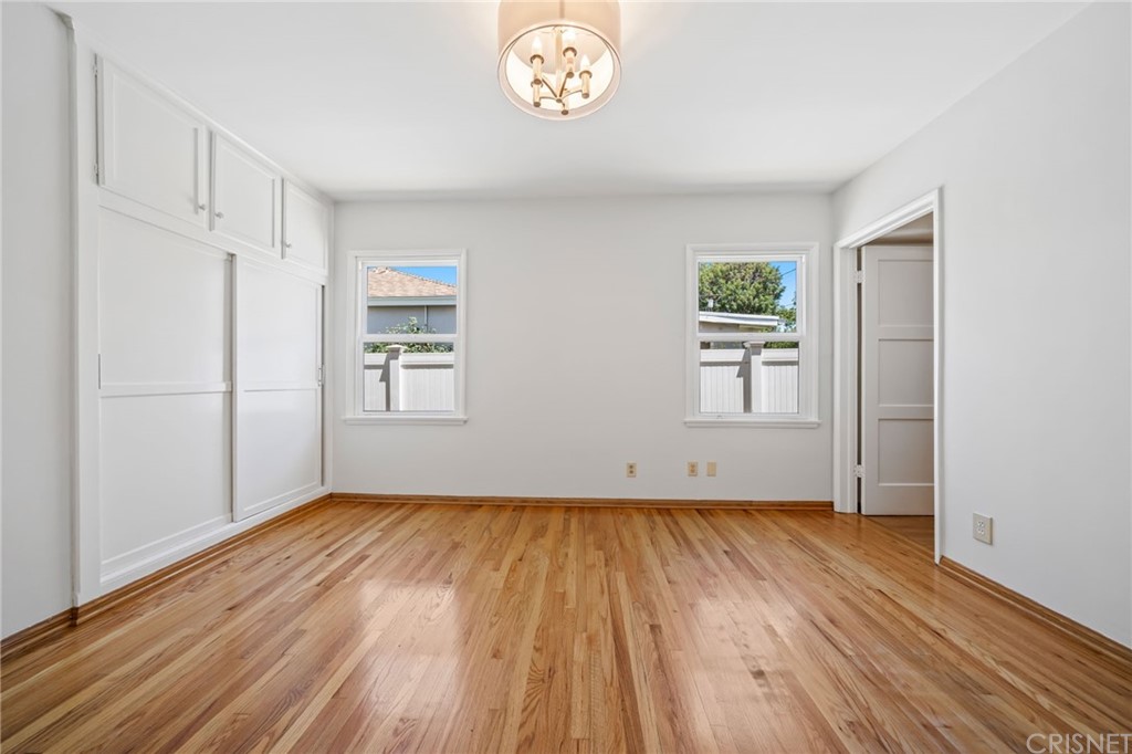 6660 Balcom Avenue Reseda, CA 91335 - Photo 20 of 27