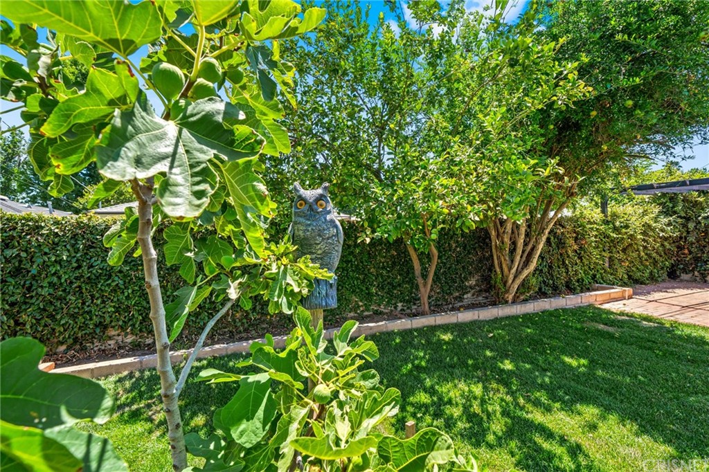 6660 Balcom Avenue Reseda, CA 91335 - Photo 27 of 27