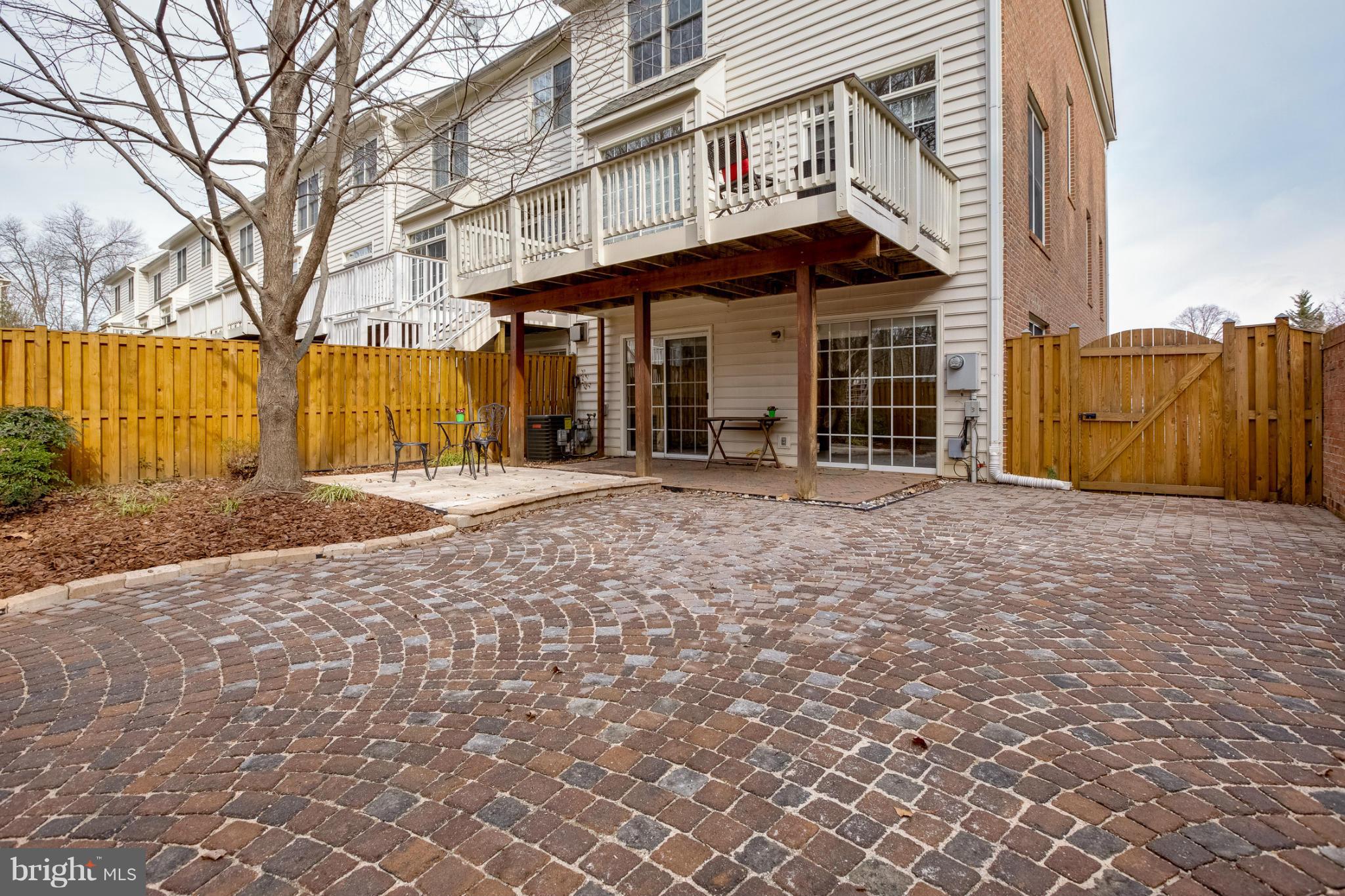 143 Roland Court Southwest Vienna, VA 22180 - Photo 25 of 29 Private Backyard/patio/deck