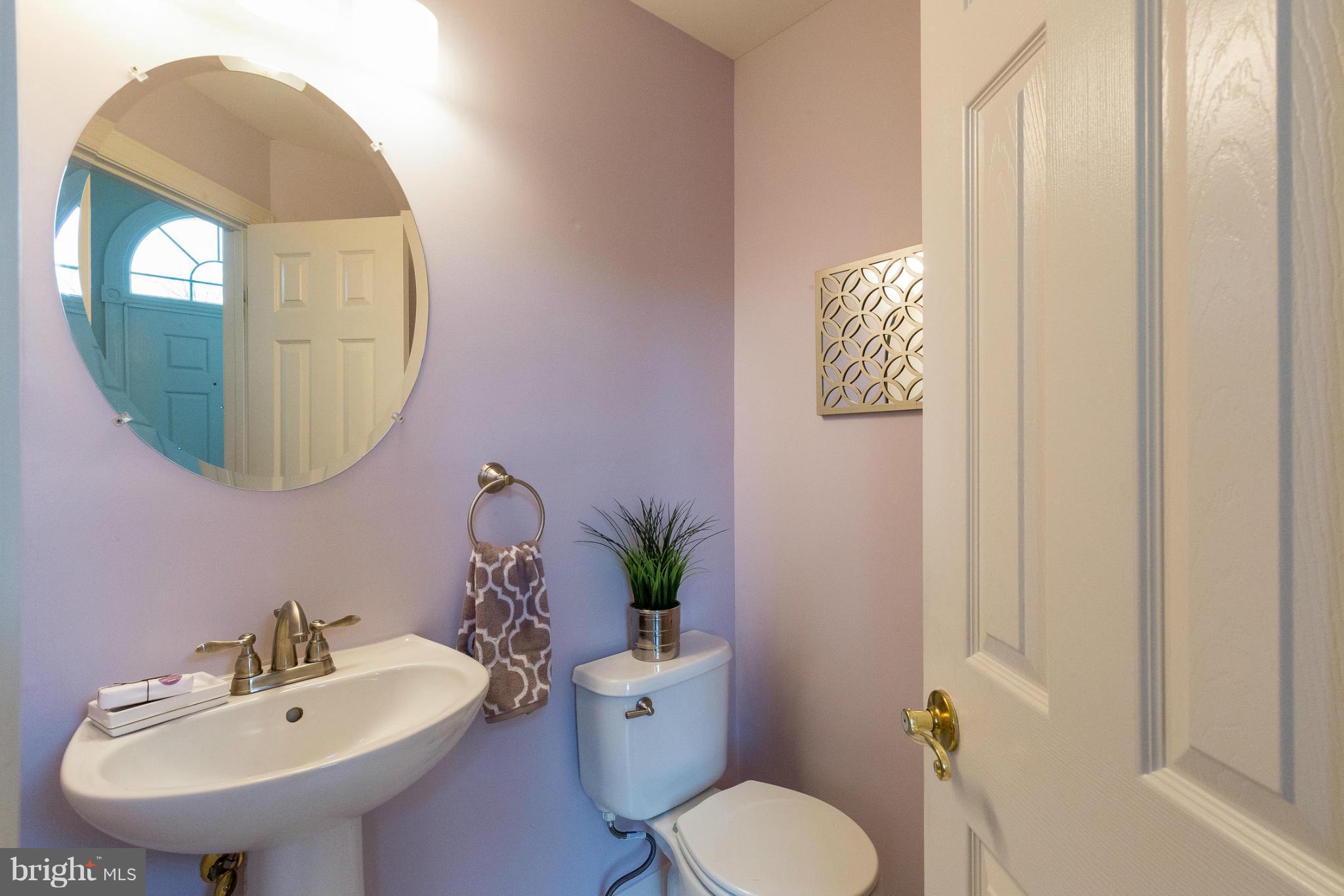 powder room main lvl