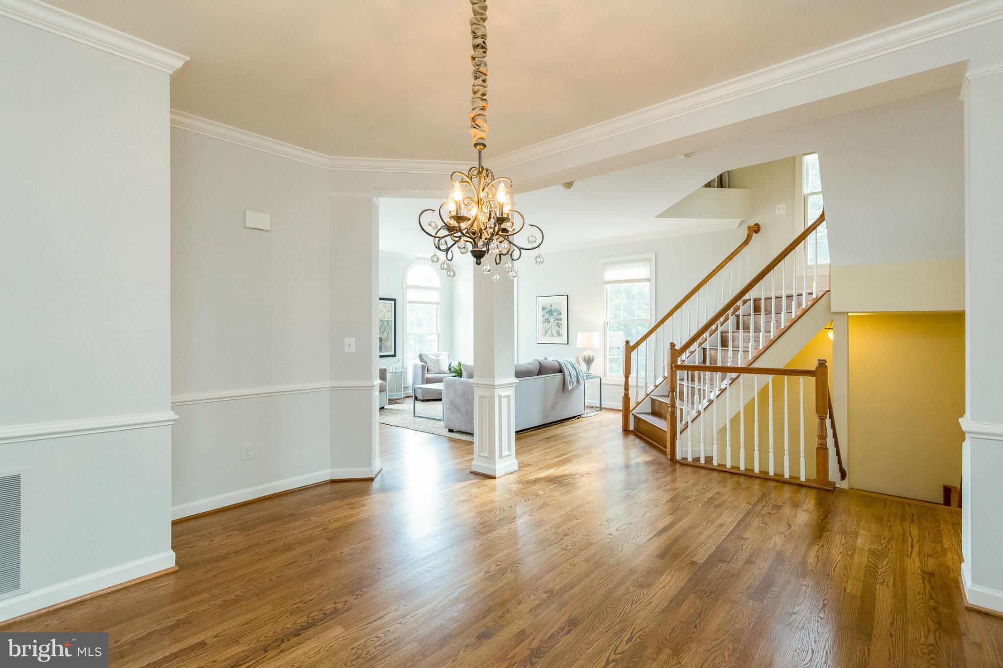 Dining Room opens to LR
