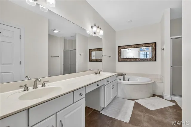 $300,000 | 400 South 14th Street, Unit 902, St. Louis, MO 63103