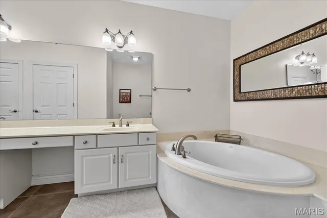 $300,000 | 400 South 14th Street, Unit 902, St. Louis, MO 63103