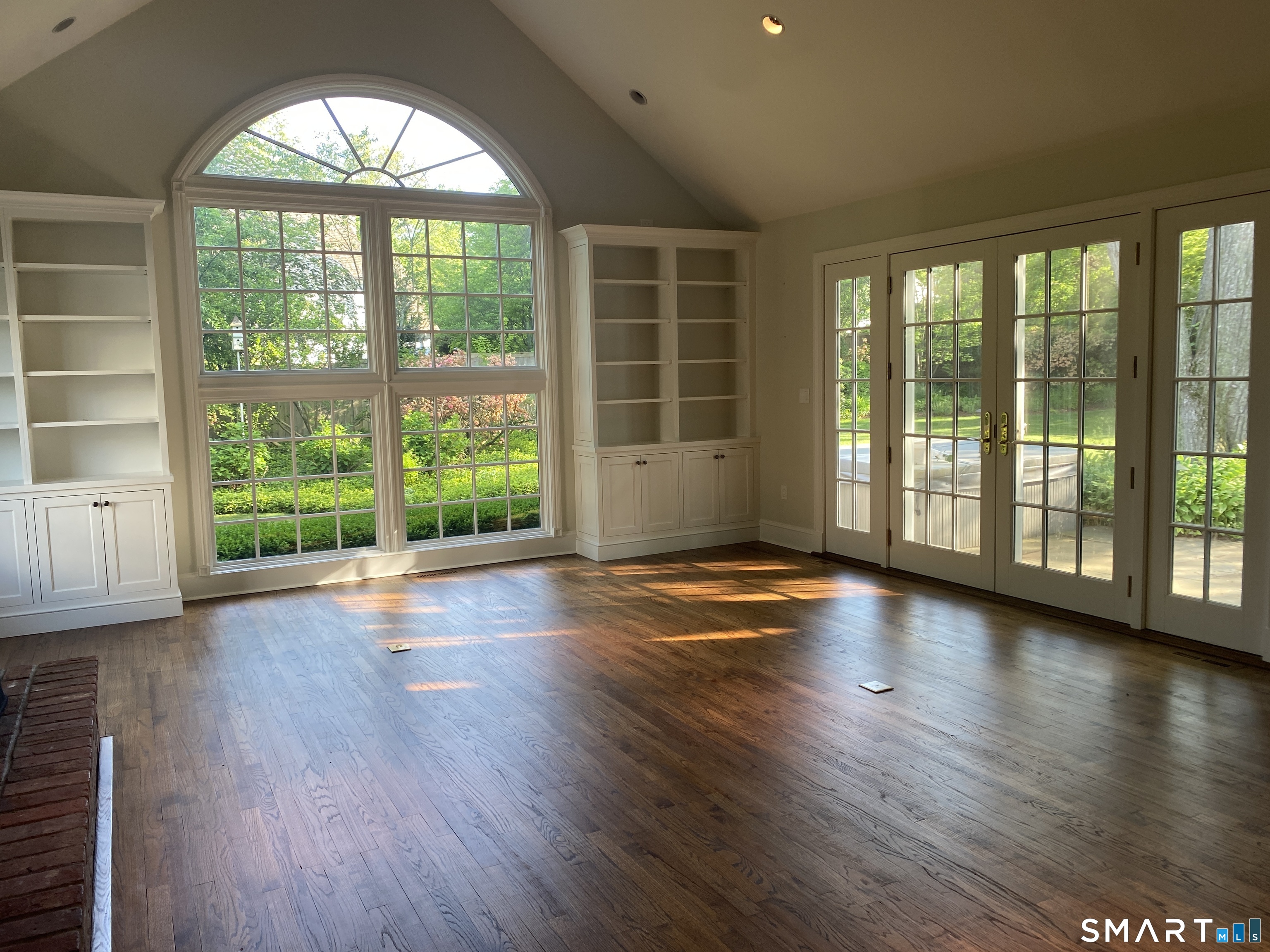 51 Hawthorne Road New Canaan, CT 06840 - Photo 5 of 20