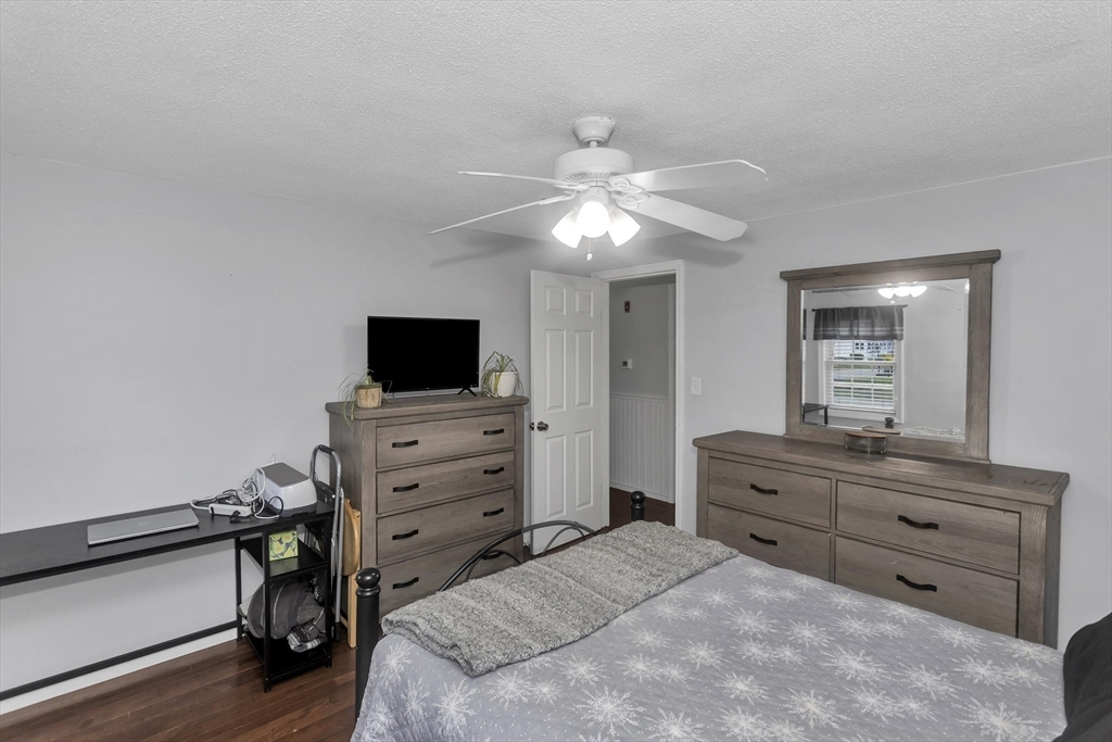 405 New Ludlow Road Chicopee, MA 01020 - Photo 29 of 41