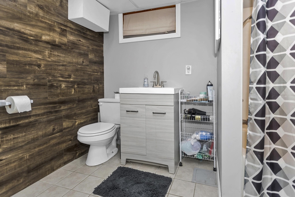 405 New Ludlow Road Chicopee, MA 01020 - Photo 34 of 41