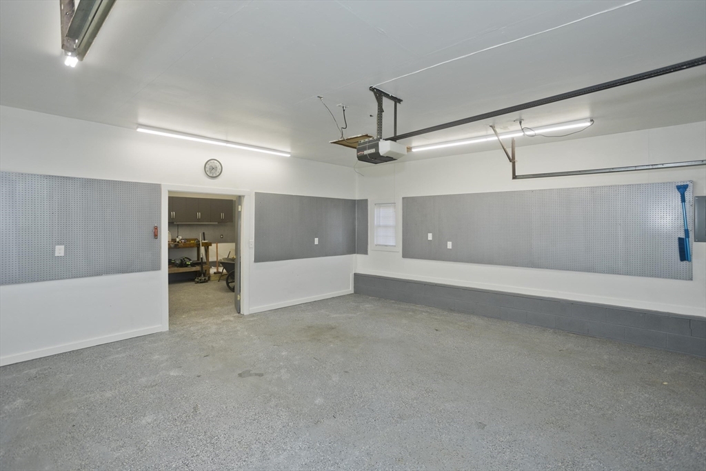 405 New Ludlow Road Chicopee, MA 01020 - Photo 39 of 41