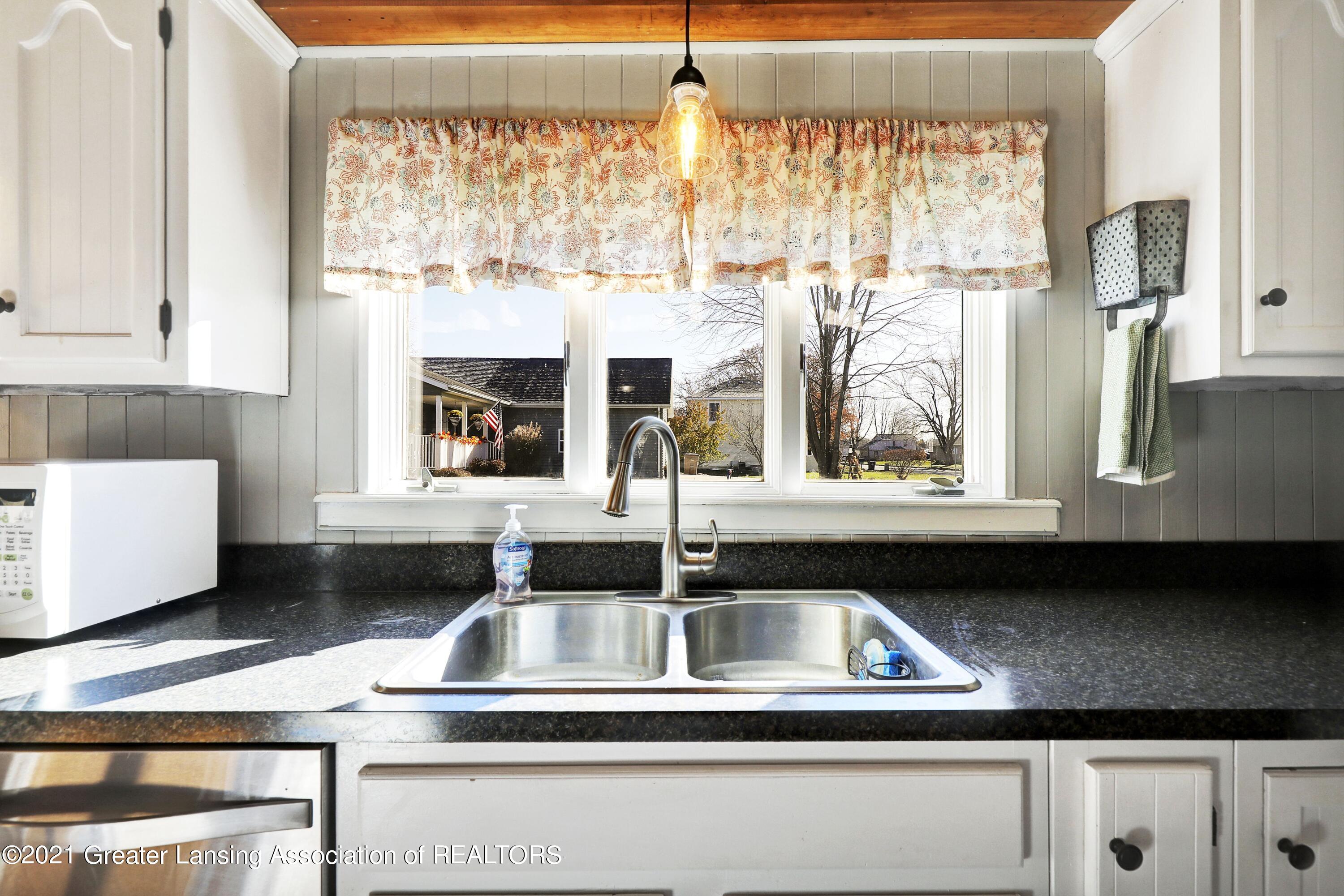 840 Lyons Road Portland, MI 48875 - Photo 14 of 54 ADTFyvtw