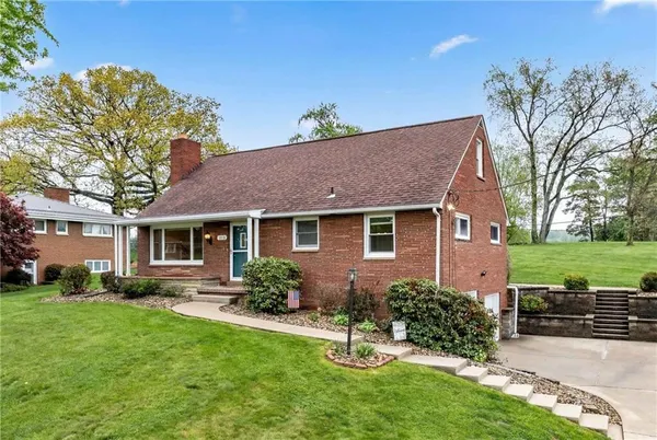 $374,900 | 1274 Overlook Drive, Washington, PA 15301