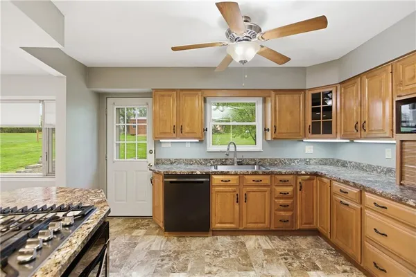 $374,900 | 1274 Overlook Drive, Washington, PA 15301