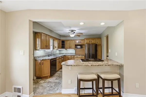 $374,900 | 1274 Overlook Drive, Washington, PA 15301