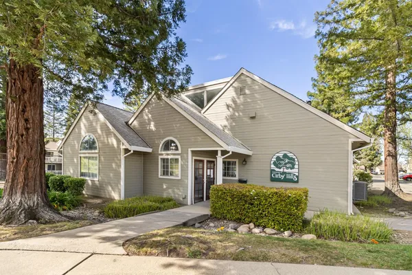 $370,000 | 123 Valley Oak Drive, Unit 34, Roseville, CA 95678