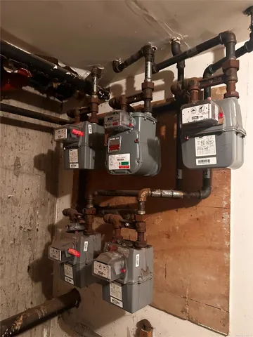 a view of liquor store