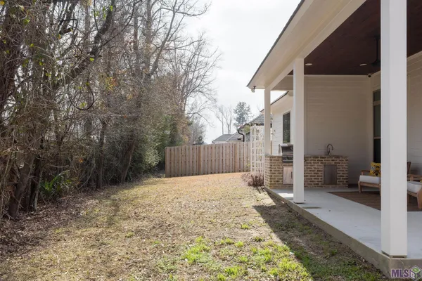 $469,900 | 1126 Ivy Court, Denham Springs, LA 70726