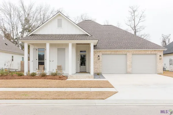 $469,900 | 1126 Ivy Court, Denham Springs, LA 70726