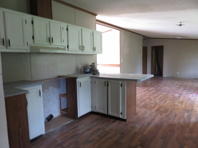 4084 Treaty Line Road Hagerstown, IN 47346 - Photo 3 of 28 Gallery Image 3