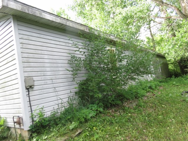 4084 Treaty Line Road Hagerstown, IN 47346 - Photo 24 of 28 Gallery Image 24