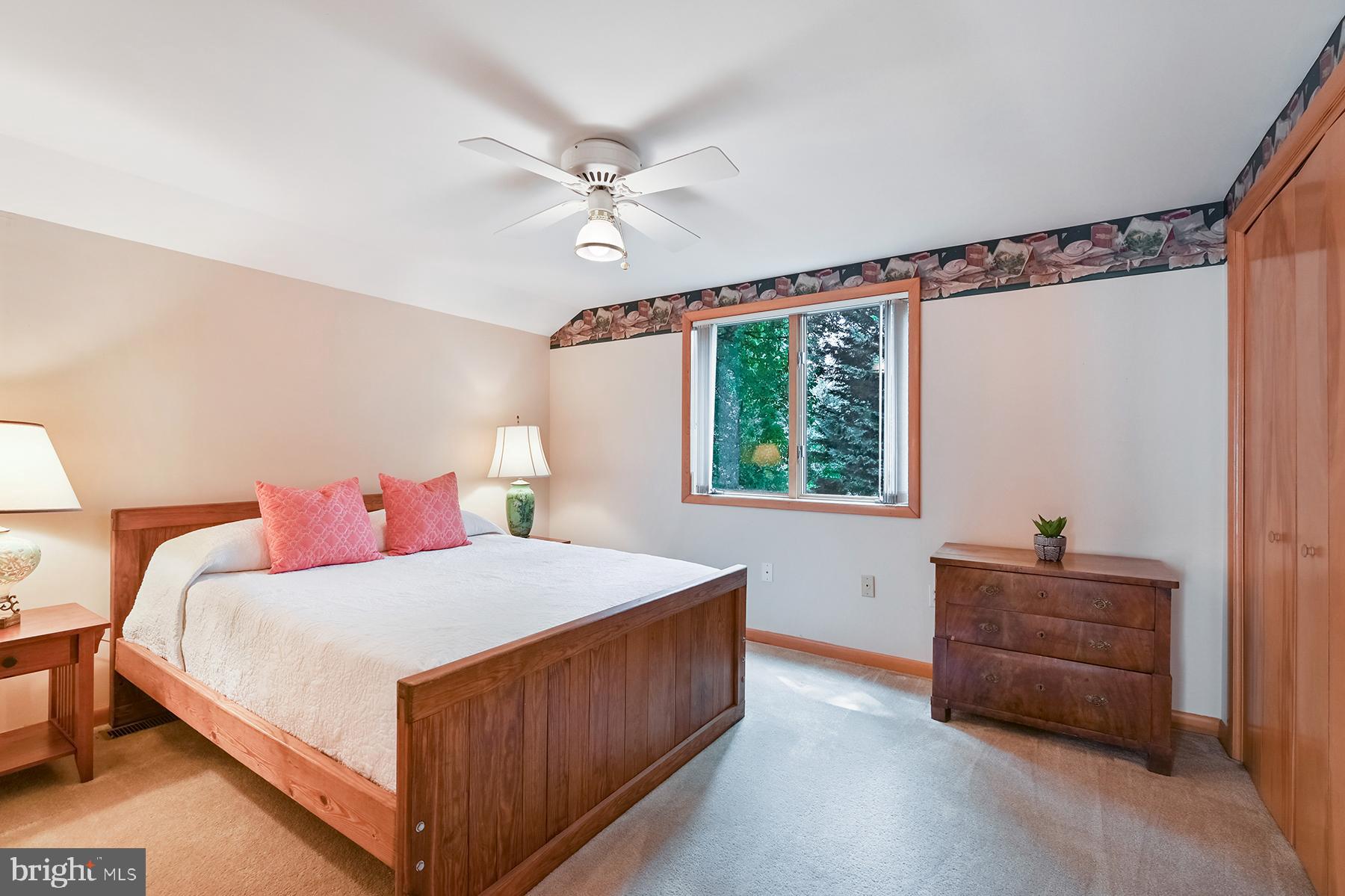 344 Hunner Road Pasadena, MD 21122 - Photo 21 of 55 2nd bedroom upstairs