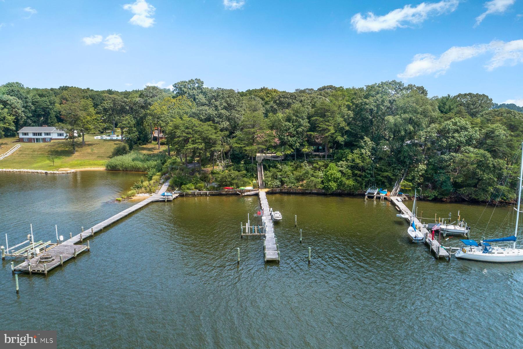344 Hunner Road Pasadena, MD 21122 - Photo 40 of 55 Great pier complex