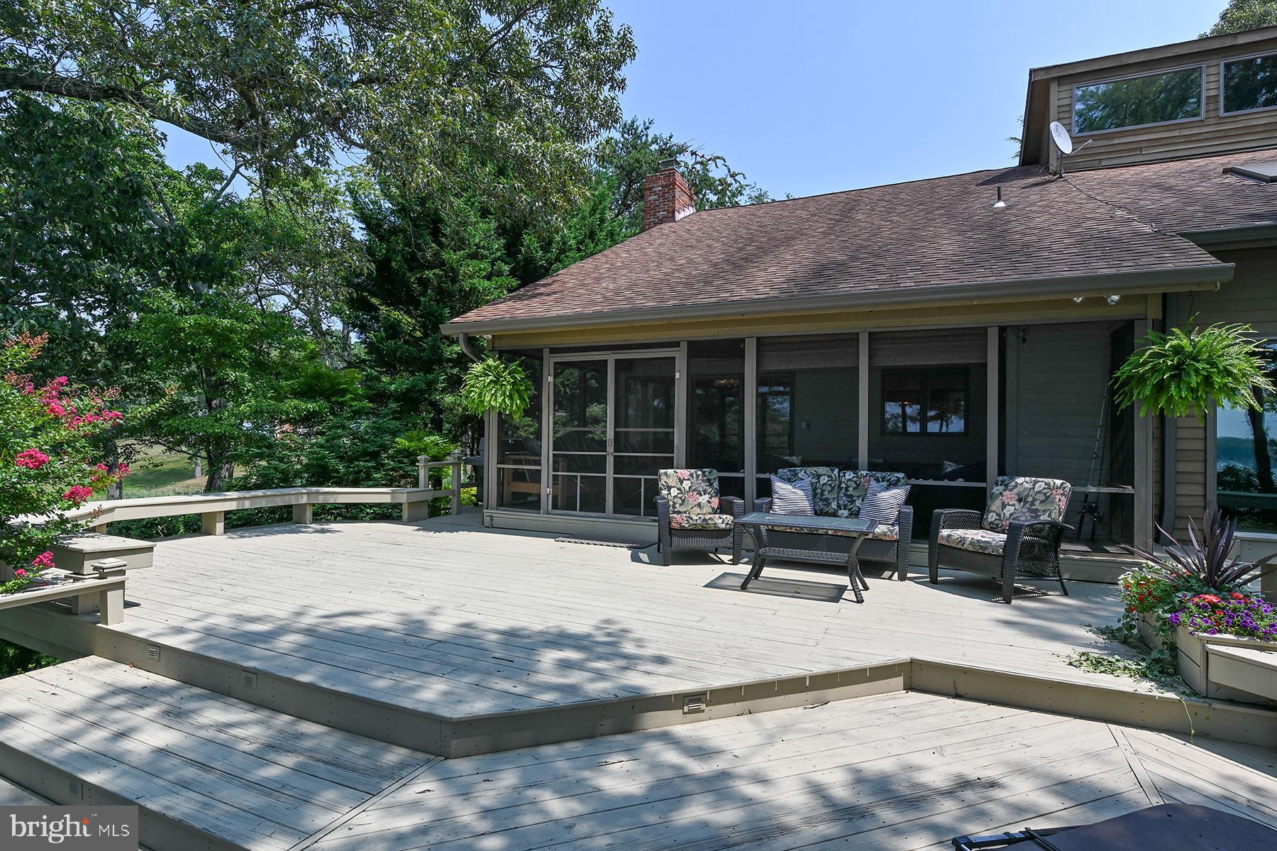344 Hunner Road Pasadena, MD 21122 - Photo 49 of 55 Tons of space to spread out on the deck