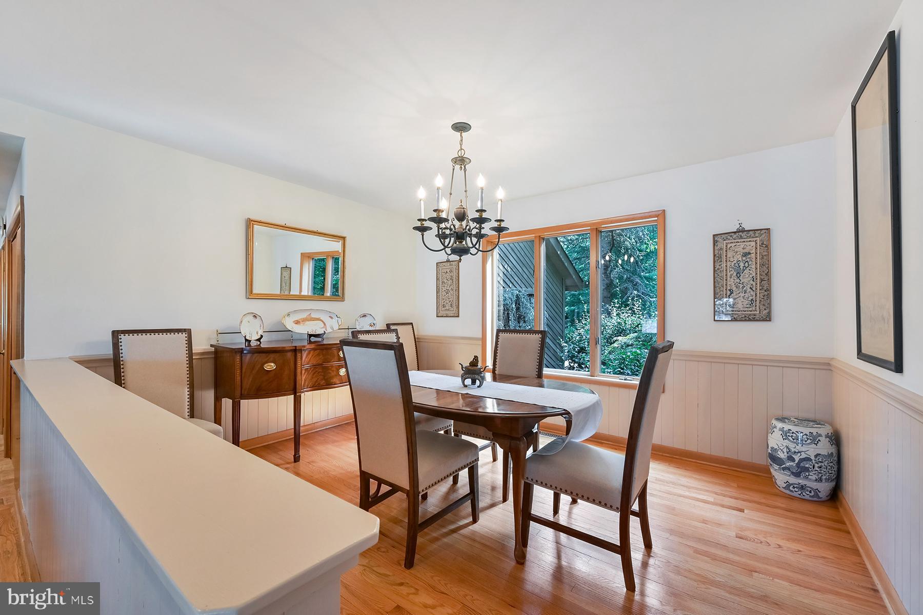 344 Hunner Road Pasadena, MD 21122 - Photo 8 of 55 Dining room overlooks the front garden