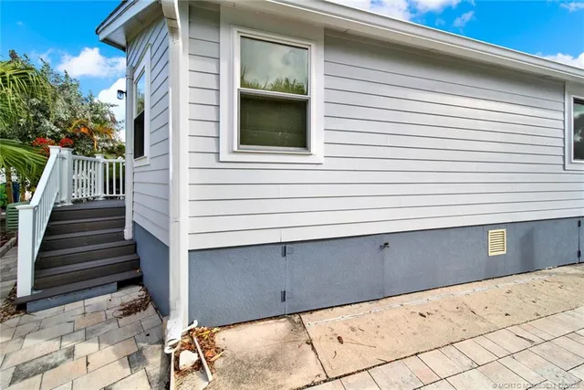 $229,900 | 10725 South Ocean Drive, Unit 125, Jensen Beach, FL 34957