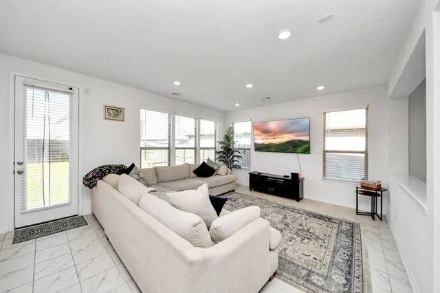 $340,000 | 2018 Damasi Lane, Fresno, TX 77545