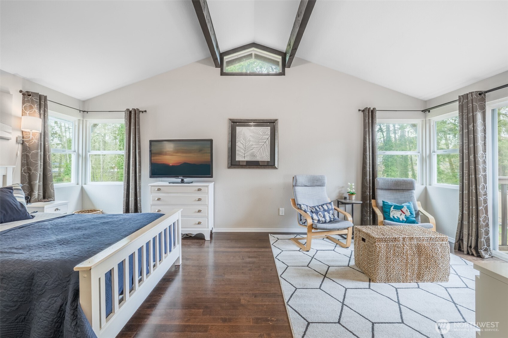 18967 127th Place Southeast Renton, WA 98058 - Photo 3 of 38