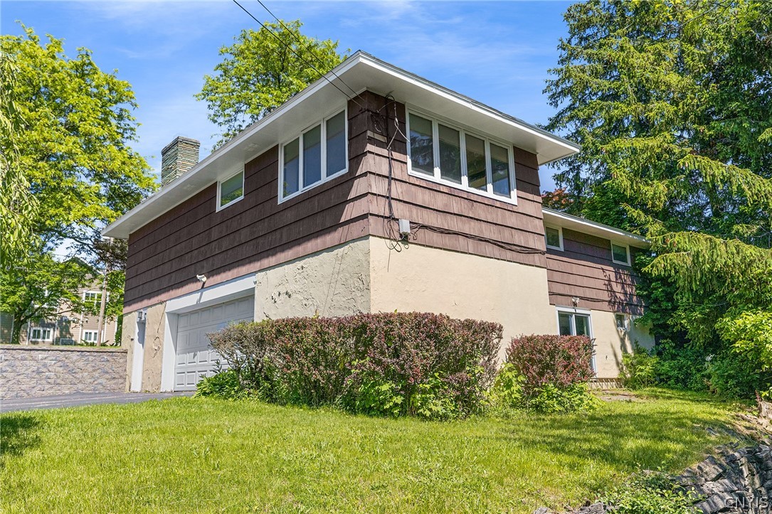1500 Salt Springs Road Syracuse, NY 13214 - Photo 2 of 25