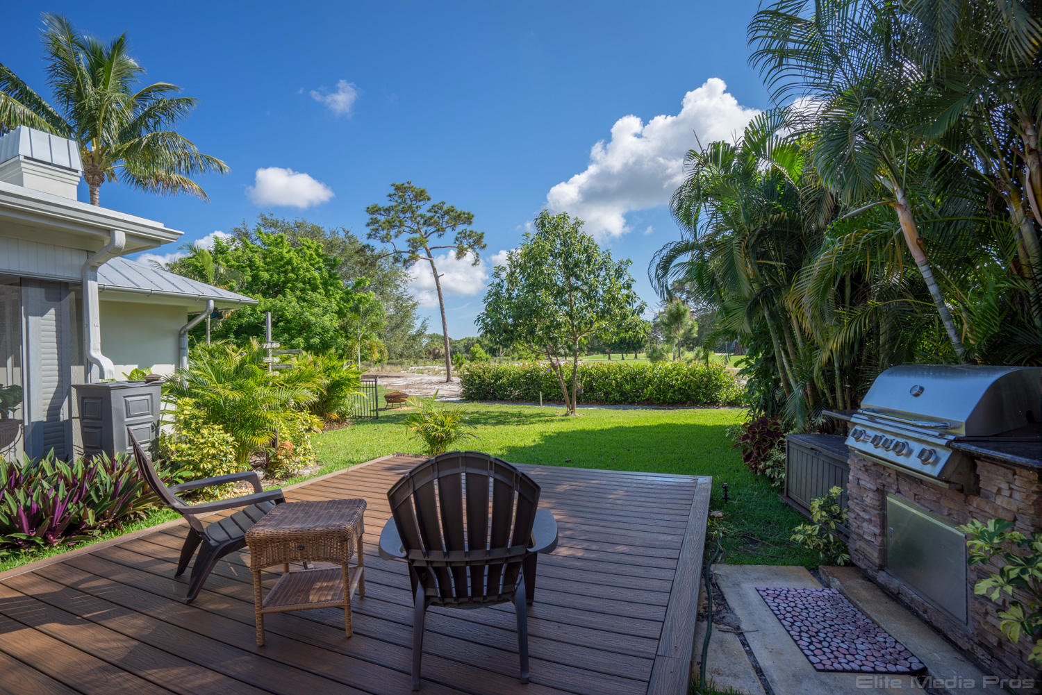 106 Golfview Drive Jupiter, FL 33469 - Photo 40 of 43 Wood Deck / Yard