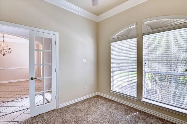 $584,512 | 30 North Scribewood Circle, The Woodlands, TX 77382