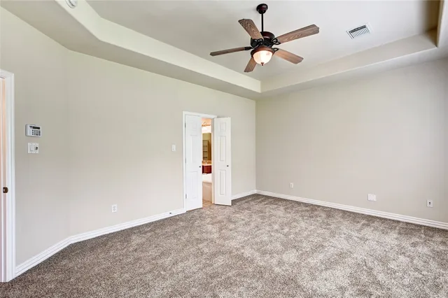 $584,512 | 30 North Scribewood Circle, The Woodlands, TX 77382