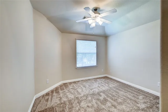 $584,512 | 30 North Scribewood Circle, The Woodlands, TX 77382