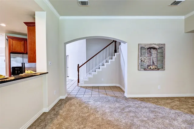 $584,512 | 30 North Scribewood Circle, The Woodlands, TX 77382
