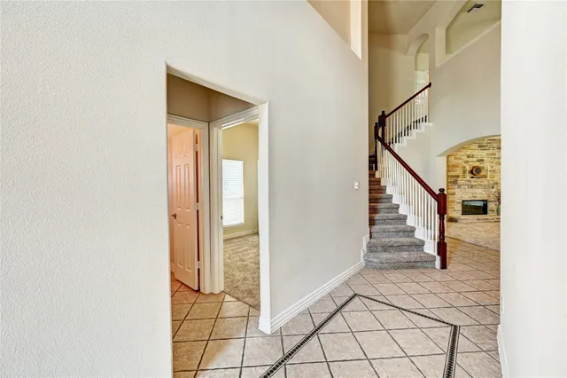 $584,512 | 30 North Scribewood Circle, The Woodlands, TX 77382