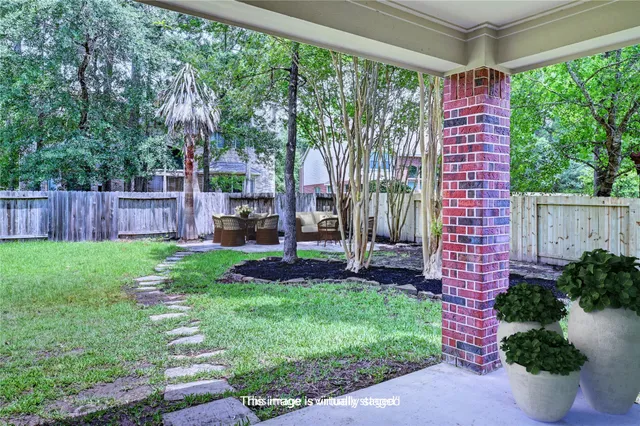 $584,512 | 30 North Scribewood Circle, The Woodlands, TX 77382