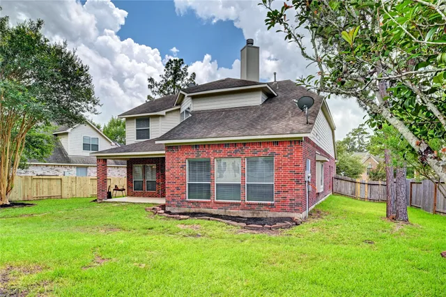 $584,512 | 30 North Scribewood Circle, The Woodlands, TX 77382