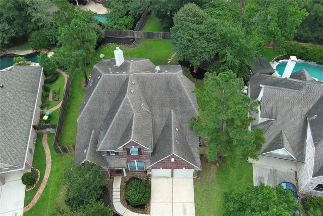 $584,512 | 30 North Scribewood Circle, The Woodlands, TX 77382