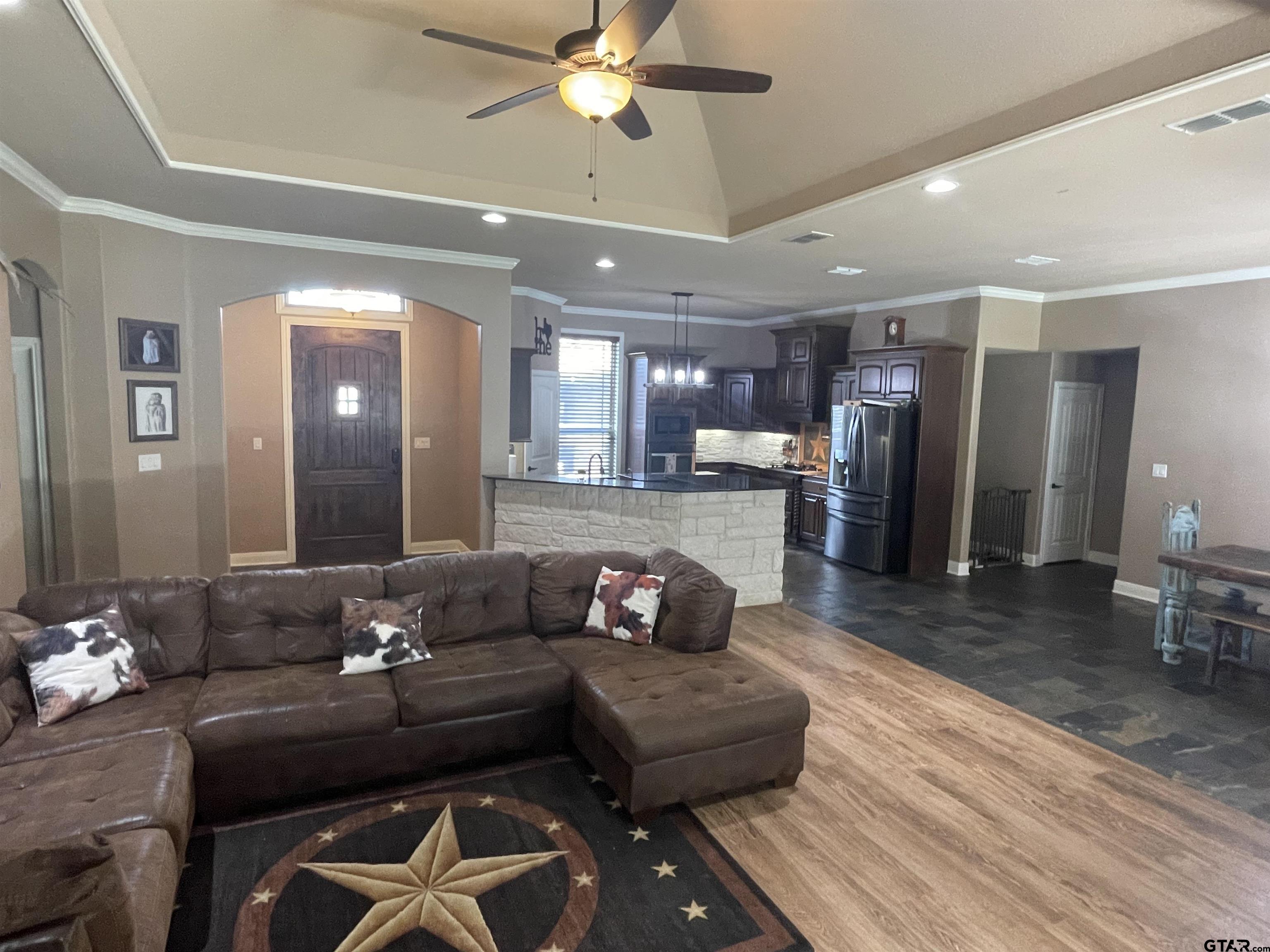 19519 Sara Lane Flint, TX 75762 - Photo 7 of 29