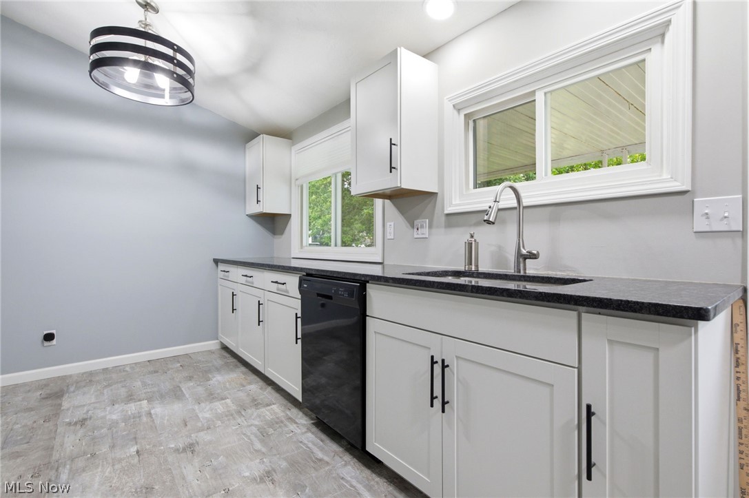 9164 Weaver Road Ravenna, OH 44266 - Photo 17 of 38